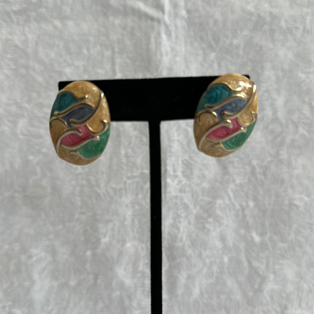 Multicolor & Gold Oval Post Earrings
